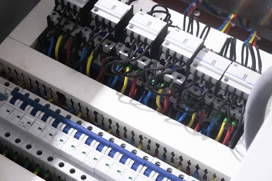 Coffrets & accessoires — Coffrets électriques, armoires et accessoires d'installation.