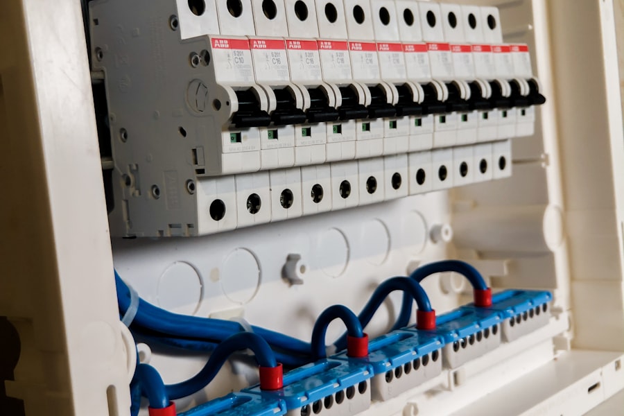 Disjoncteurs — Disjoncteurs modulaires et industriels, toutes gammes de protection.